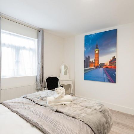 לונדון Large Studio Apartment 30 Mins To Oxford Street מראה חיצוני תמונה